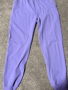 Lululemon Lavender Jogger Pants - Comfortable Everyday Bottoms